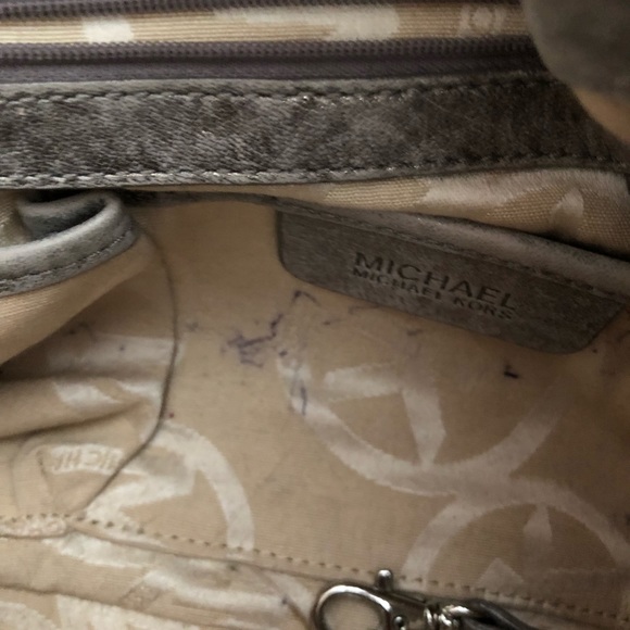 Michael Kors chain hardware hobo - Picture 4 of 4